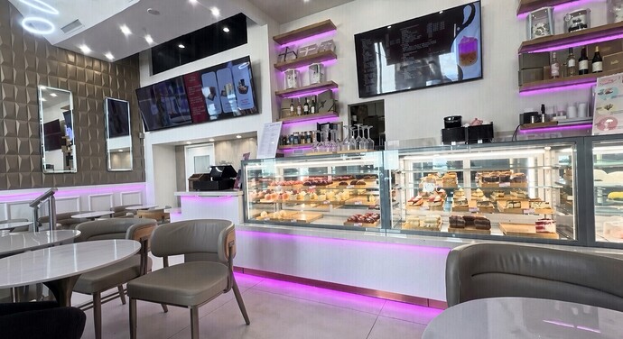 Sweet Angeles Bakery & Café on Rodeo Dr